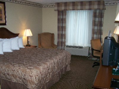 Country Inns & Suites - Standard King Room