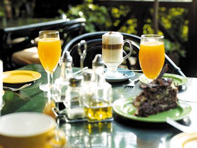 Sarova Panafric - Excellent Food And Cuisine - Sarova Panafric - Flame Tree & Poolside Restaurants