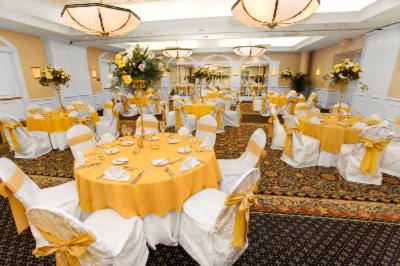 Crowne Plaza Hotel Englewood - Grand Ballroom