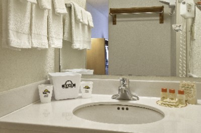 Vanity In All Rooms