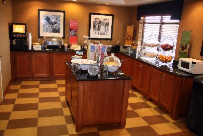 Hampton Inn - Indoor Swimming Pool & Whirlpool