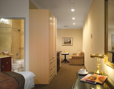 The Grand Hotel & Suites Toronto - 