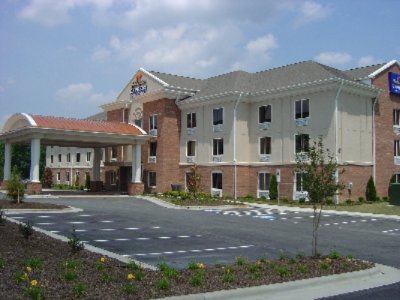 Holiday Inn Express - 