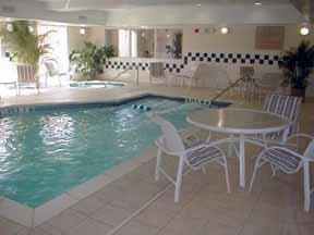 Comfort Suites - 