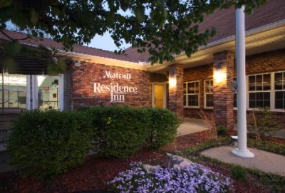 Residence Inn by Marriott Branson - Suite Kitchen Area