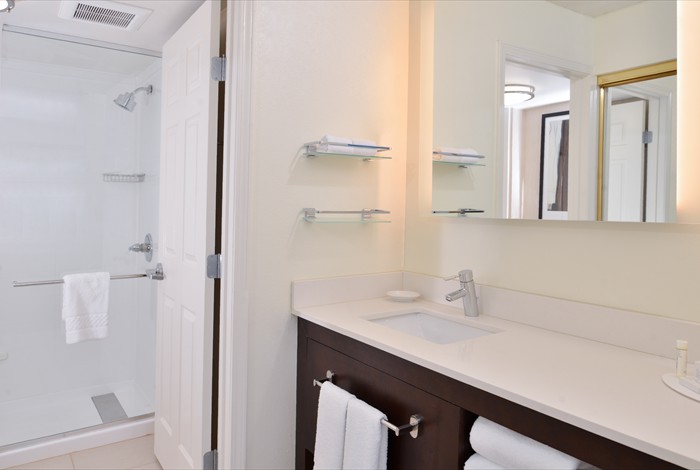 Residence Inn by Marriott Branson - Bathroom Vanity