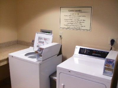 Holiday Inn Express Cincinnati West - Guest Laundry