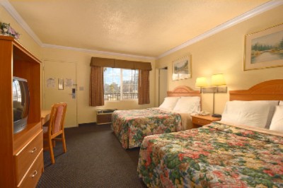 Days Inn Visalia - 
