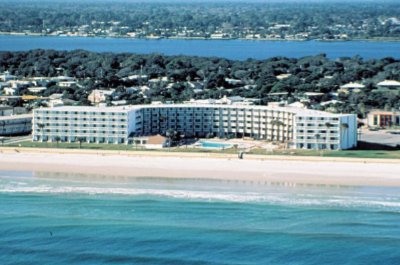 Hawaiian Inn - 