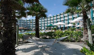 Hawaiian Inn - 