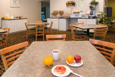 Best Western Inn of Henderson - Free Expanded Continental Breakfast