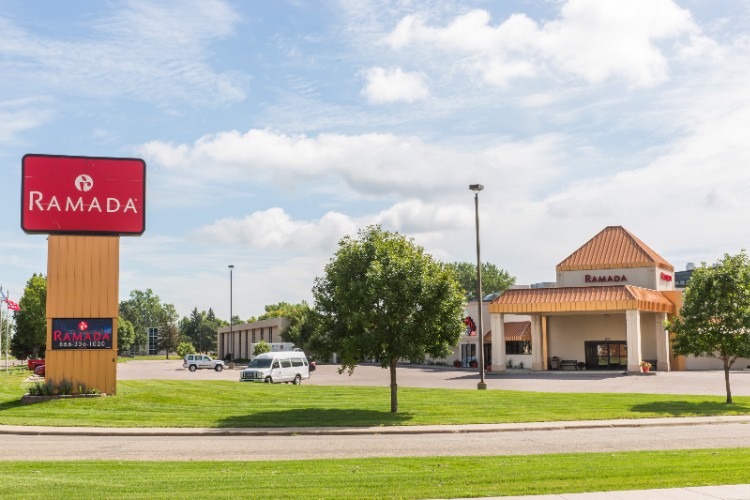 Ramada Hotel & Suites