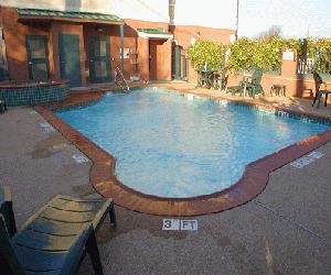Country Inn & Suites by Carlson - Outdoor Pool