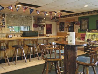 Howard Johnson Inn - 