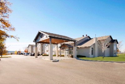 Image of Clubhouse Inn & Suite