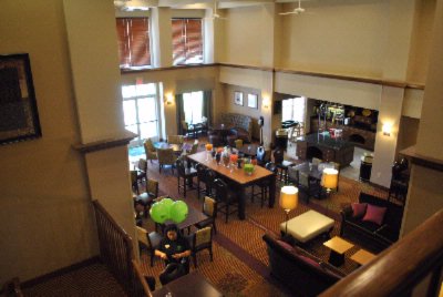 Homewood Suites by Hilton Dallas Market - Enjoy The Comfort Of Our Lodge Where You Can Dine For Breakfast Or Our Welcome Home Reception