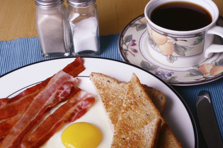 Hot Cook To Order Breakfast