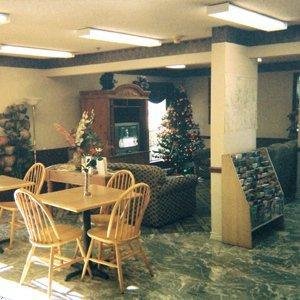 Executive Inn & Suites - 