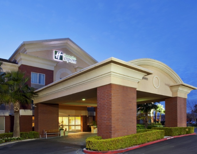 Holiday Inn Express Woodland Ca - 
