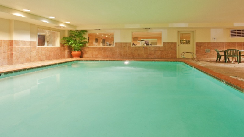 Holiday Inn Express Woodland Ca - 