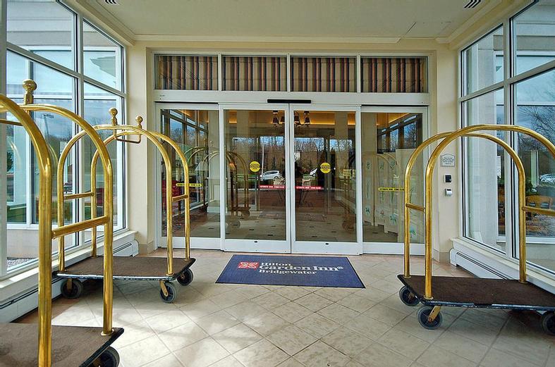 Hilton Garden Inn Bridgewater - 