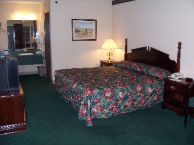 Foxborough Inn & Condo Suites - King Room