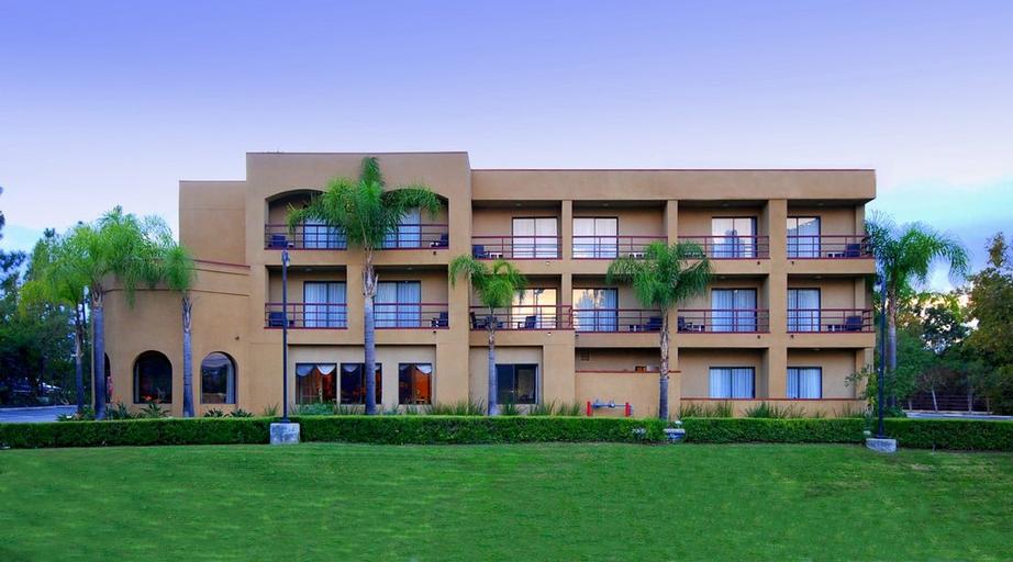 Image of Comfort Inn at Irvine Spectrum