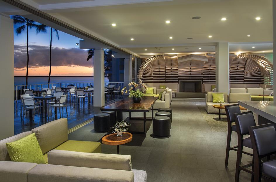 Naniloa Volcanoes Resort - Oceanfront Mauna Kea Tower