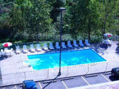 Comfort Inn of Binghamton - Seasonal Pool