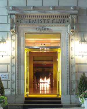 the front of the hotel
