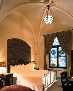 Dylan Hotel - Our signature Alchemy Suite