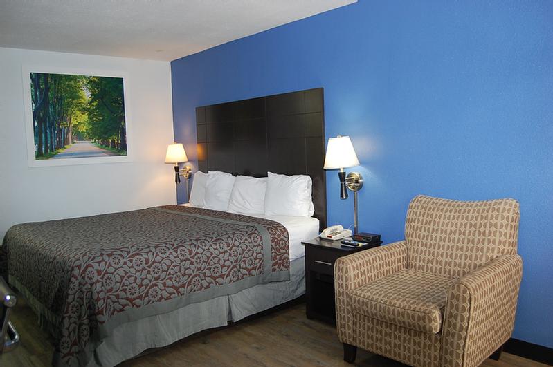 Ramada Baton Rouge - 24-hour Coffee Service
