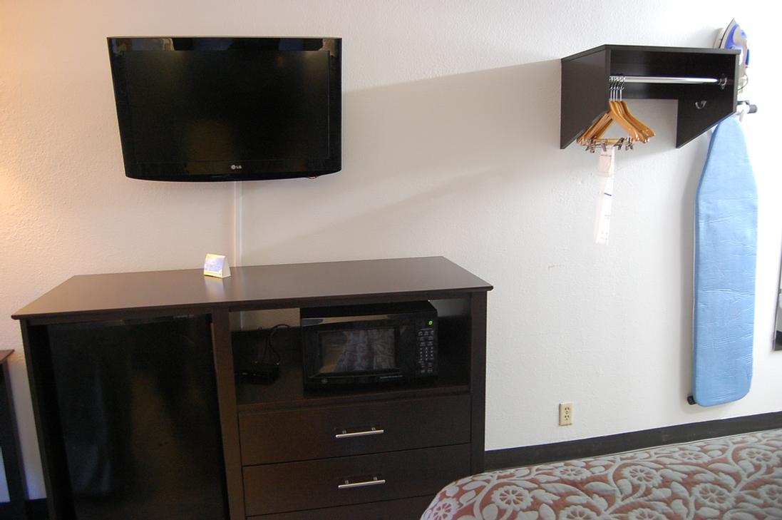 Ramada Baton Rouge - Breakfast Area