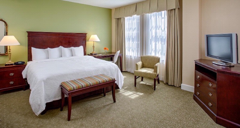 The Tutwiler Hampton Inn & Suites - Jemison Boardroom