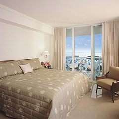 Sonesta Bayfront Hotel Coconut Grove - 