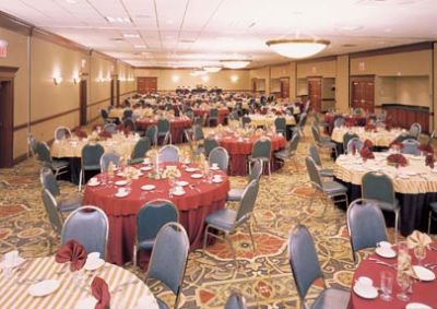 University Plaza Hotel & Conference Center - 