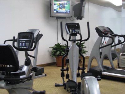 Radisson Hotel Charleston Airport - Onsite Fitness Center & Sauna