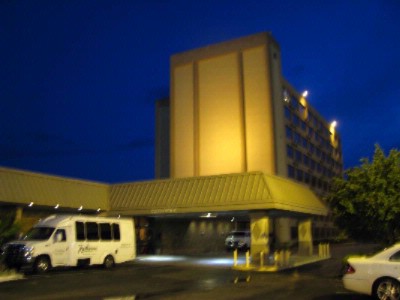 Radisson Hotel Charleston Airport - Prime Location Near Conventioncentercolisum & Airport