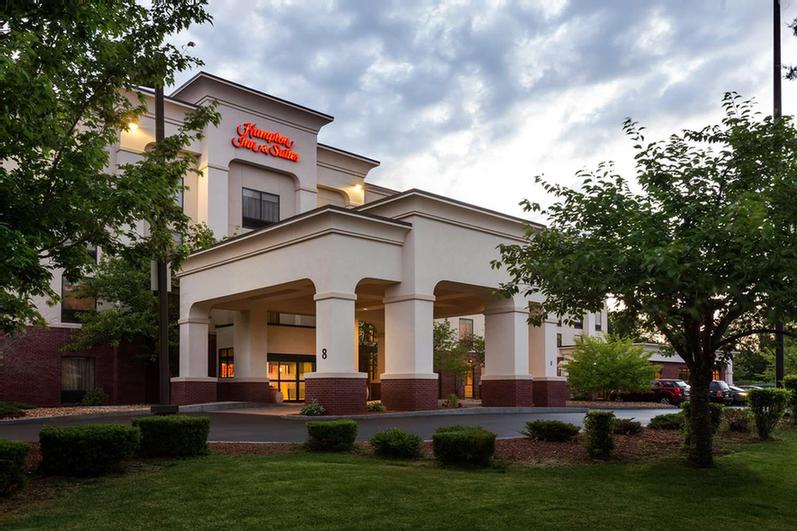 Image of Hampton Inn & Suites