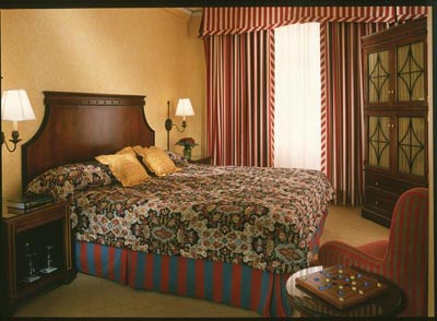 Image of Serrano Hotel
