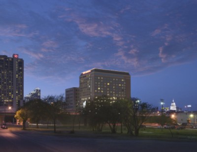 Located In Downtown Austin Minutes From The Capital