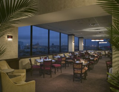 Hilton Garden Inn Austin Downtown - Beautiful Eighteenth Over Austin Restaurant. Panoramic View Of Downtown Austin. Wonderful Cuisine