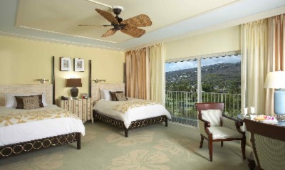 New Renovated Mountain View Room Without Lanai