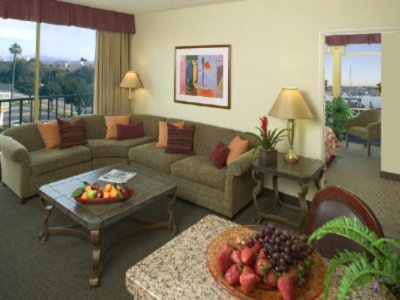 Holiday Inn San Diego Bayside - 