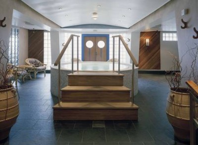 Relax Sauna And Pool Area