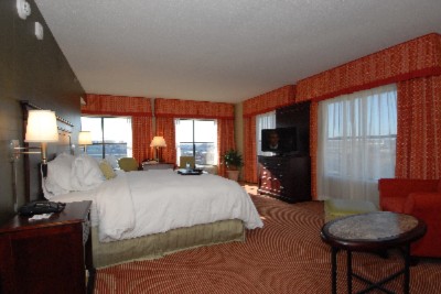 Hampton Inn at Camden Yards - King Bedded Suite