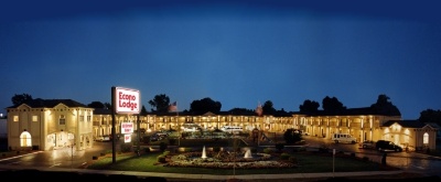 Econo Lodge - 