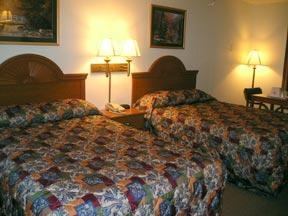 Econo Lodge of Rome - Guestroom Wih Double Beds