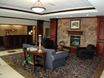 Clarion Hotel Oneonta - Lobby
