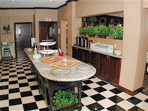 Clarion Hotel Oneonta - Breakfast Area